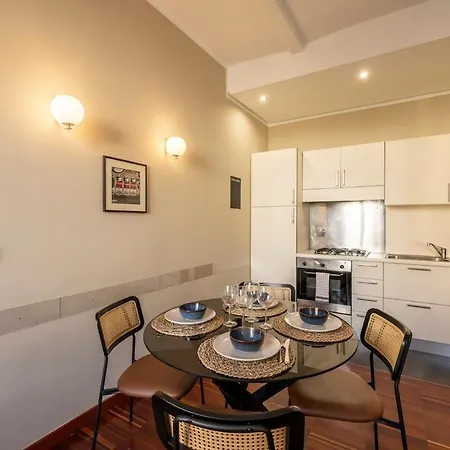 Maison Iv Marzo - Centre Lägenhet *